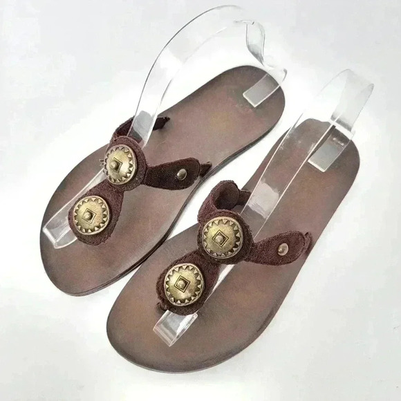 Brass Medalion Crest Flip Flop Thong Sandals - 7 - Picture 1 of 6